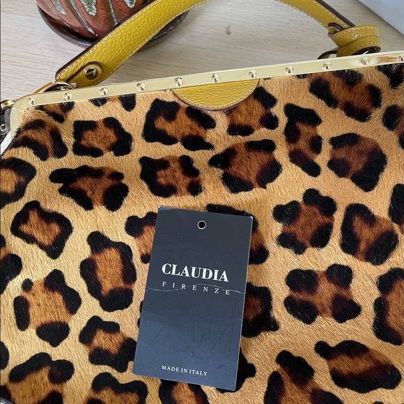 NWT CLAUDIA FIRENZE LEATHER BAG - Picture 8 of 9